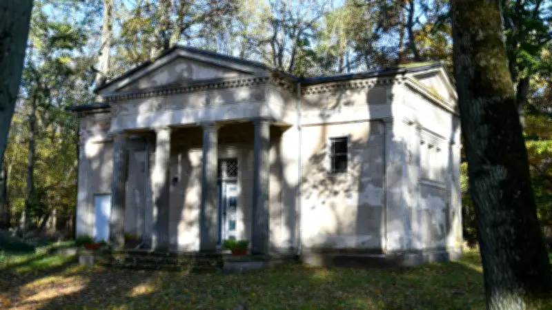 Autorenkreis Prenzlau liest im Mausoleum Koblentz