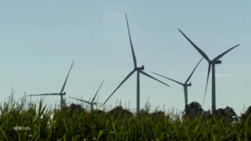 Streit um vier Windräder am Stadtsee in Strasburg