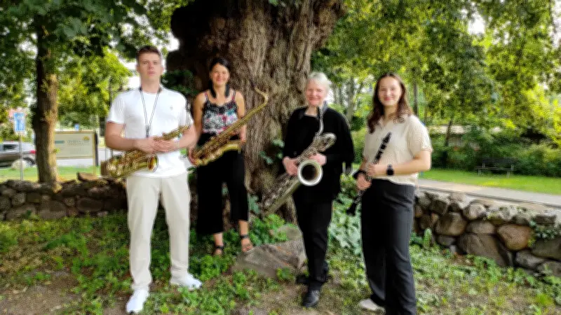 Swinging Summer in Dorfkirche Wollin: Strelicious-Ensemble spielt Filmmelodien