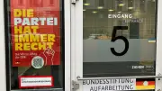 AfD sorgt mit DDR-Vergleich für Empörung: Stiftung erhebt schwere Vorwürfe