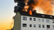 Balkon-Rettung: Feuerwehr rettet zwei Menschen aus Brandhaus in Lehrte