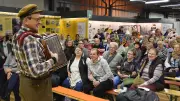 Bauer Korl, Kino und Pferde-Freuden: Das Wochenende in Sternberg