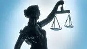 Prozess wegen Fahrerflucht in Meldorf startet