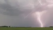 Unwetterwarnung: Orkanböen und Gewitter im Norden Deutschlands