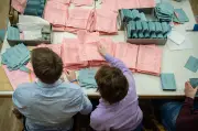 Wahlhelfer für Landtagswahl in MV gesucht: Erfrischungsgeld bis 120 Euro