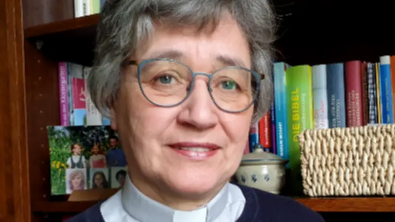 Abschiedskolumne: Pastorin Büscheck blickt auf Glauben und Alltag
