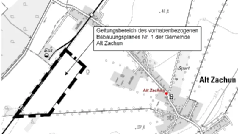 Alt Zachun darf Solarpark an Bahngleisen bauen