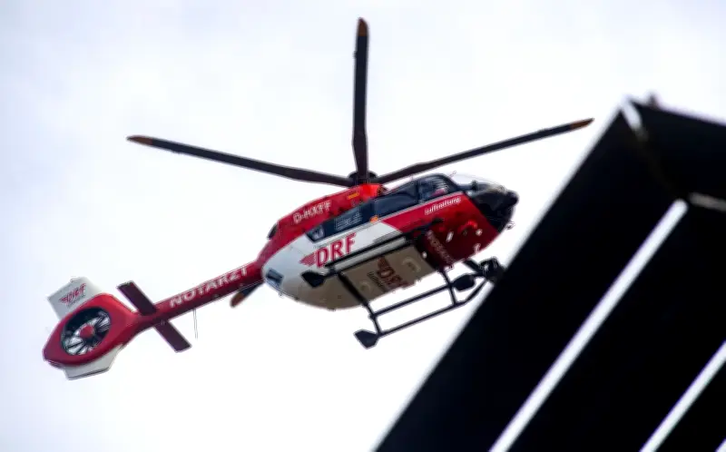 Arbeitsunfall in Wolgast: 56-Jähriger lebensgefährlich verletzt