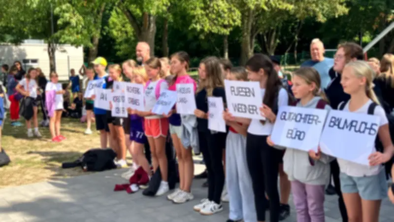 Demminer Schüler laufen 466 Kilometer für Europas Straßentiere