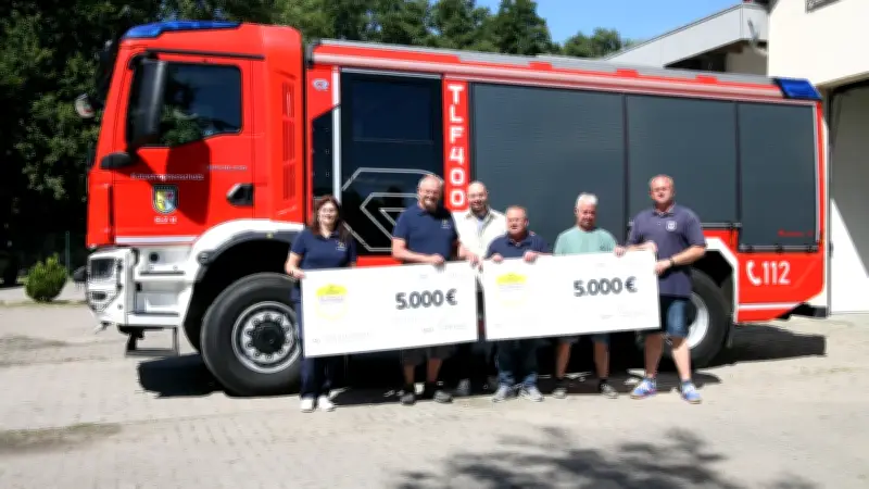Geldsegen für zwei Feuerwehren durch Hausverlosung