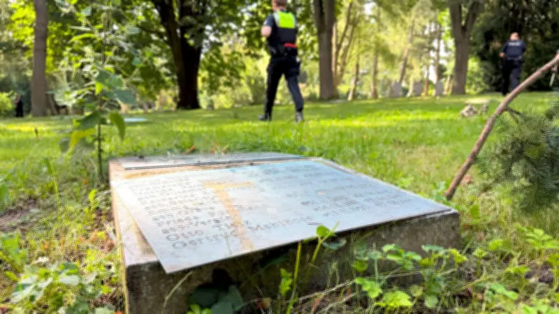 Grabplatten auf dem Alten Friedhof gestohlen: 70.000 Euro Schaden