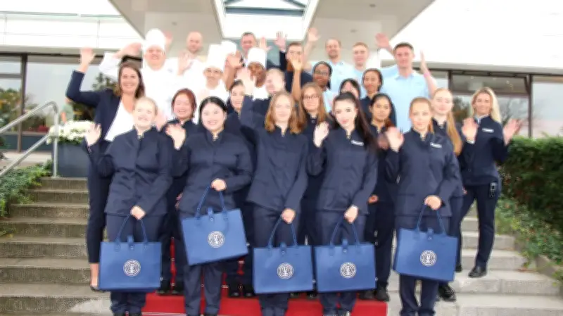 Hotel Neptun Warnemünde erhält ersten IHK-Sonderpreis für Integration
