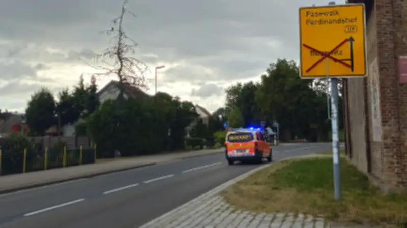 Kreisstraße VG 50 zwischen Neu Kosenow und Rosenhagen voll gesperrt