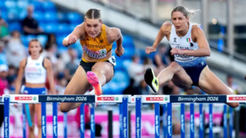 Lia Flotow stürmt trotz Start-Wackler ins EM-Halbfinale
