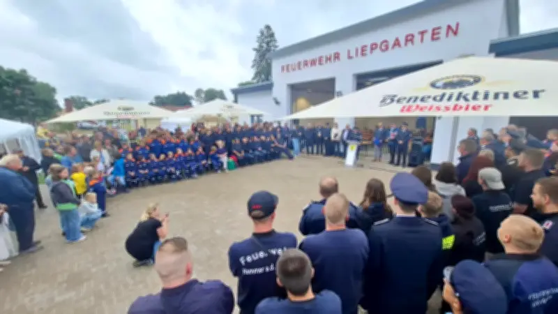 Liepgarten: Feuerwehrfahrzeug, Funkmast und Kita-Themen in Sitzung