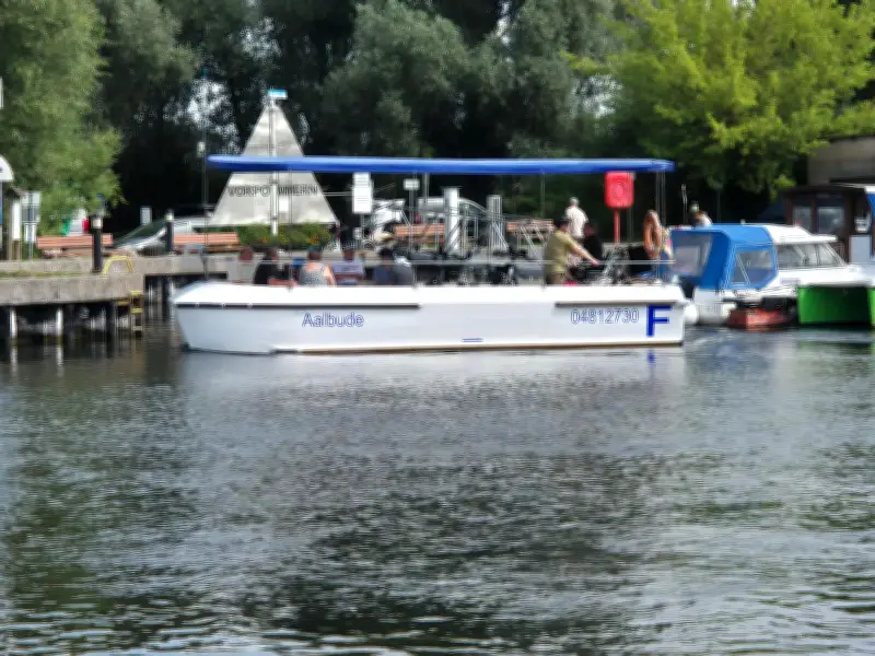 Neue Solarfähre für Verchen-Aalbude kommt aus Havelberg