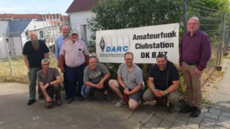 Neustrelitzer Amateurfunker bauen neues Klubheim in Glambecker Straße