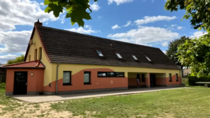 Neverin: Feier mit Hunderten Gästen eskaliert – Gemeinde zieht Konsequenzen