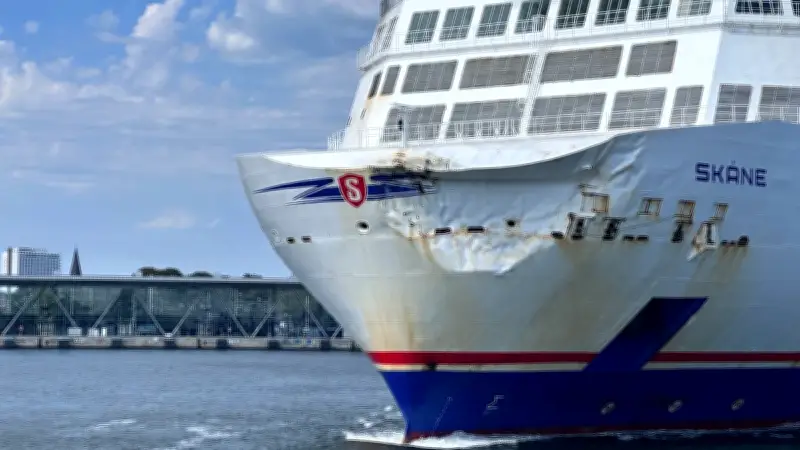 Ostsee-Fähre „Skåne“ fährt noch Monate mit Beule am Bug