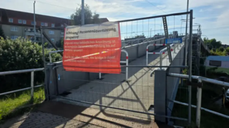 Rostock: Stadtteilbrücke nach acht Monaten wieder freigegeben