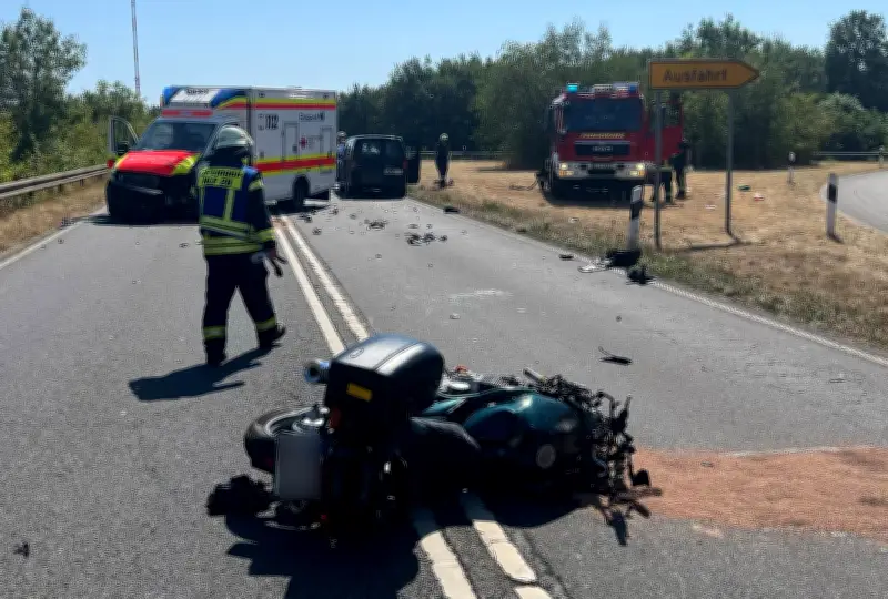 Schwerer Motorradunfall auf B392 bei Techentin