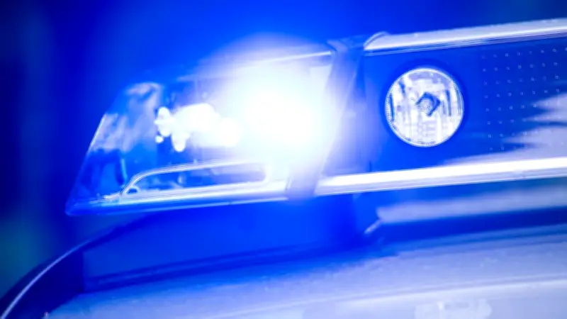 Schwerer Unfall: Motorradfahrer (66) auf A 11 verletzt