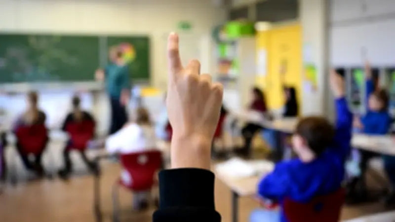 SPD-Auftritte an Schulen: Kritik an mangelnder Neutralität