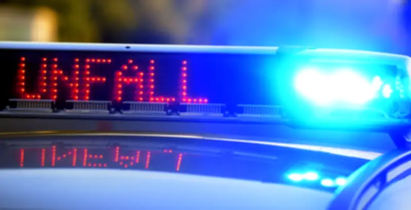 Unfall auf Rostocker Kreuzung: Drei Verletzte nach Rotlichtverstoß