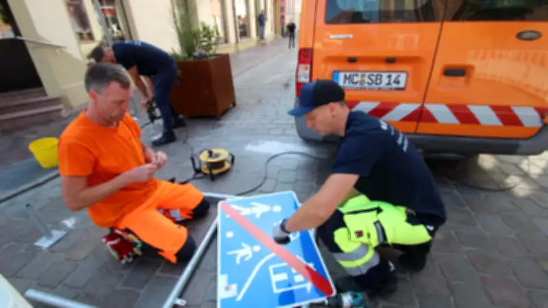Verkehrsbehörde stoppt Spielstraßen-Schilder in Malchiner Steinstraße