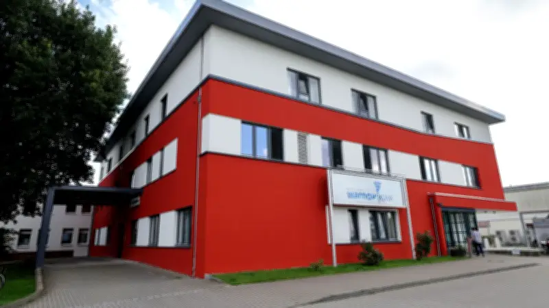 Warnow-Klinik Bützow: Eigenverwaltungsverfahren eröffnet, Betrieb läuft weiter