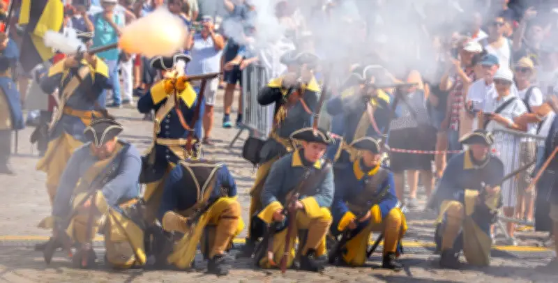 Wismar feiert Schwedenfest mit Historienspektakel und Musik