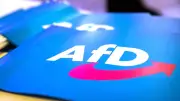 AfD vor CDU und SPD in Umfragen: Rentenstreit in Ostdeutschland