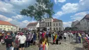 CSD in Neustrelitz: Neue Route, Zaun und mehr Polizei nach Berlin-Anschlag