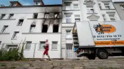 Nach Hausbrand in Schwerin: Haus wird saniert, Mieter in Ungewissheit