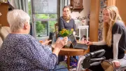 Podcast „Ohren für Senioren“: Lebensgeschichten aus Rostocker Pflegeheimen