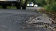 Rumpelstraßen in Neubrandenburg bekommen frische Oberflächen