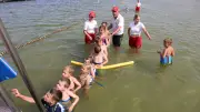 Seepferdchen in den Ferien: ASB bietet Schwimmkurse