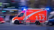 Unfall in Neubrandenburg: Mann schwer verletzt aus Auto geschnitten
