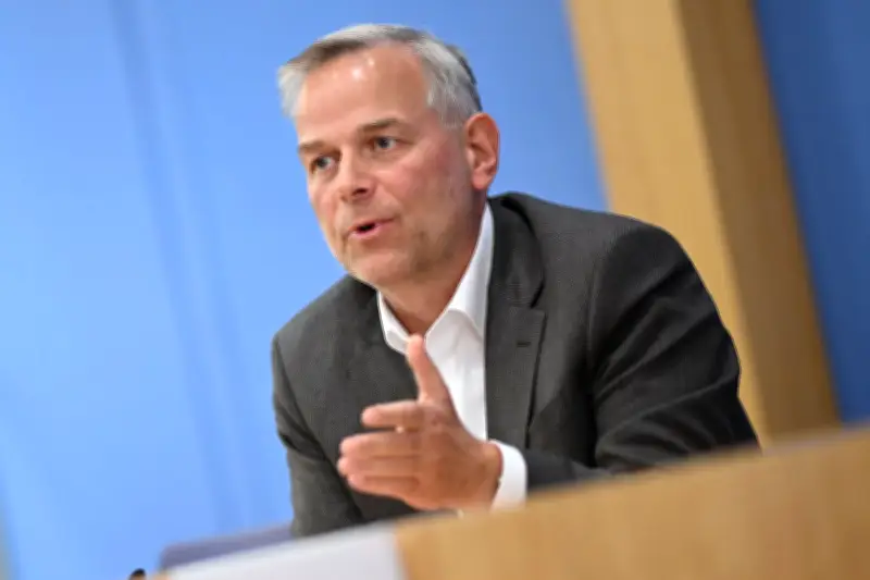 AfD-Spitzenkandidat Holm sieht Partei in MV in der Opposition