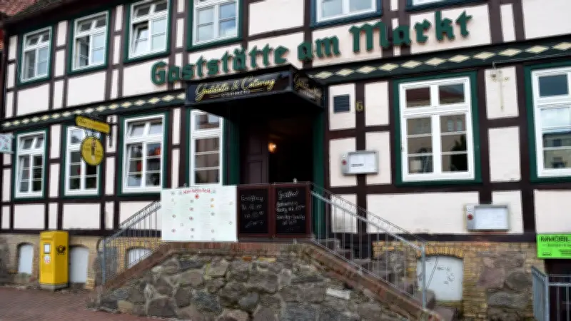 Comeback in Sternberg: Gaststätte am Markt öffnet mit neuem Konzept