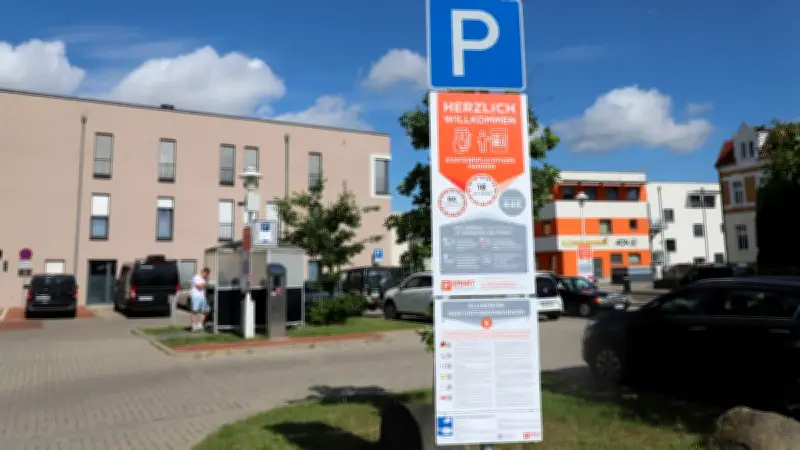 Kostenfalle am Krankenhaus Demmin: Behindertenparkplätze sorgen für Frust