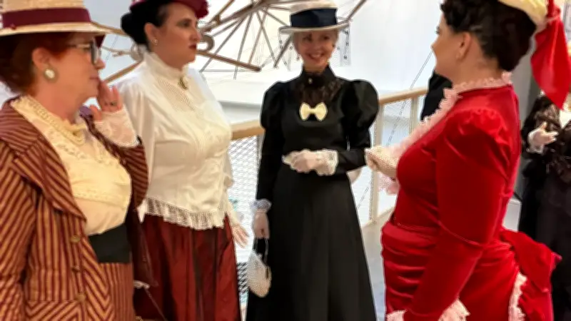 Lilienthal-Ausstellung aus Anklam in Stettin eröffnet