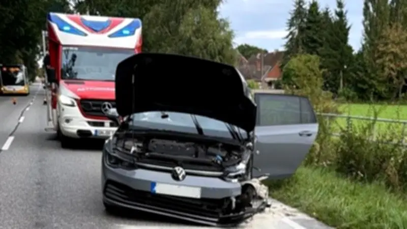Mehrere Verletzte bei Unfall auf B104 bei Lützow
