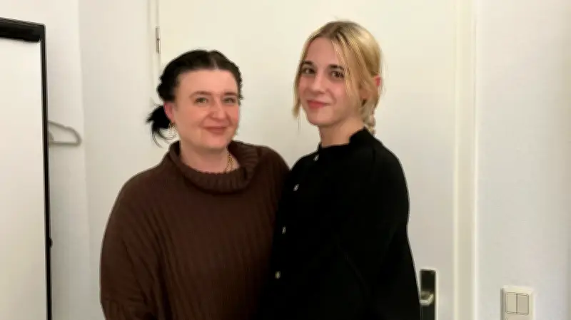 Mobbing wegen Transidentität: Sarina (13) wehrt sich mutig