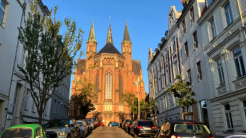 Schwerin erinnert an Friedliche Revolution mit Rundgang am 3. Oktober