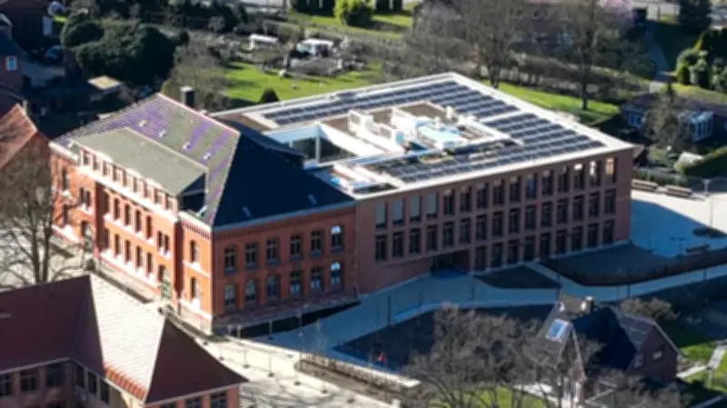 Wasserschaden im Hort: 30-Millionen-Schulcampus in Boizenburg erneut betroffen
