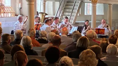 130 Jahre Posaunenchor Stapel: Jubiläum mit Urkunde und Probenfleiß
