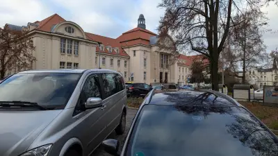 Prozess in Schwerin: Baufirmen-Chef wegen Veruntreuung vor Gericht