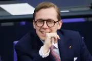 Nach Kritik: Amthors Strandkorb wird zurück nach MV gebracht