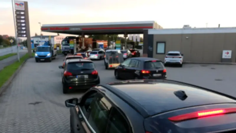 16 Cent günstiger: Tankrabatt sorgt für Chaos an der Zapfsäule in Jarmen